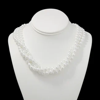 White House Historical Association First Lady Jacqueline Kennedy's Three-stranded pearl necklace Hot