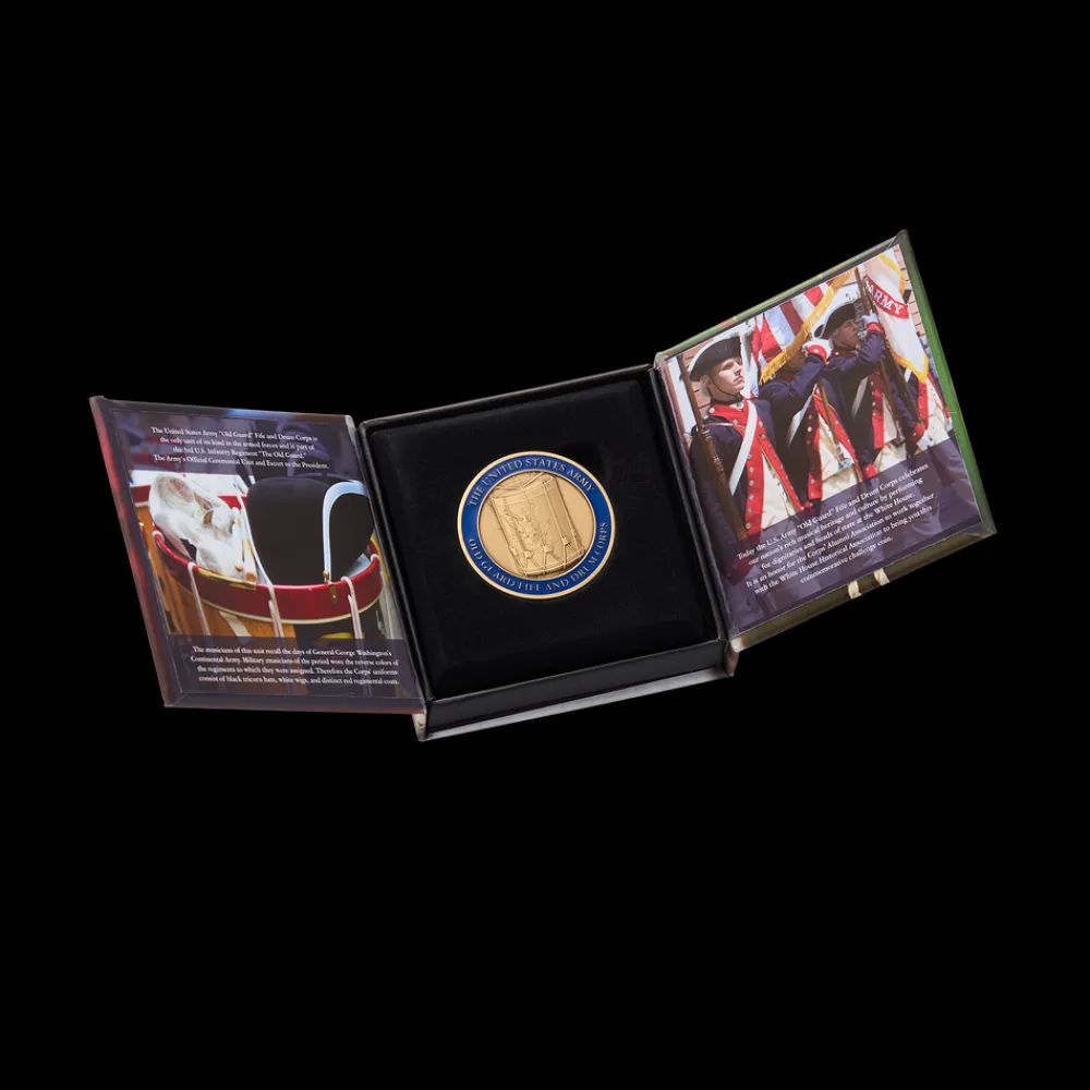 White House Historical Association US Army "Old Guard" Fife and Drum Corps Challenge Coin Hot